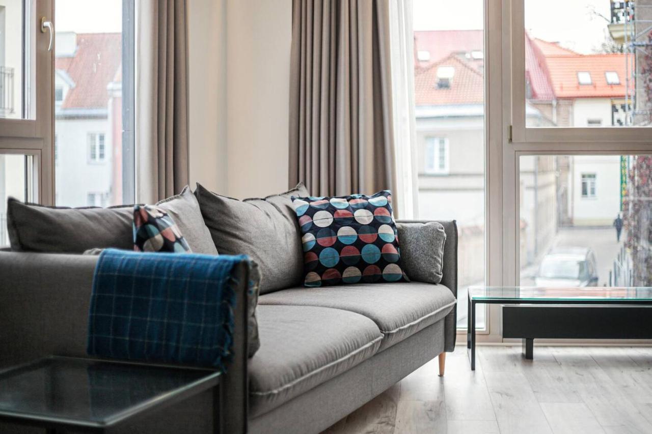 Happy Inn Vip, Self Check-In-24X7, A-C, Parking-In-The-Underground-Garage Vilnius Bagian luar foto
