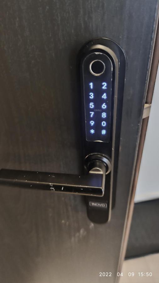 Happy Inn Vip, Self Check-In-24X7, A-C, Parking-In-The-Underground-Garage Vilnius Bagian luar foto